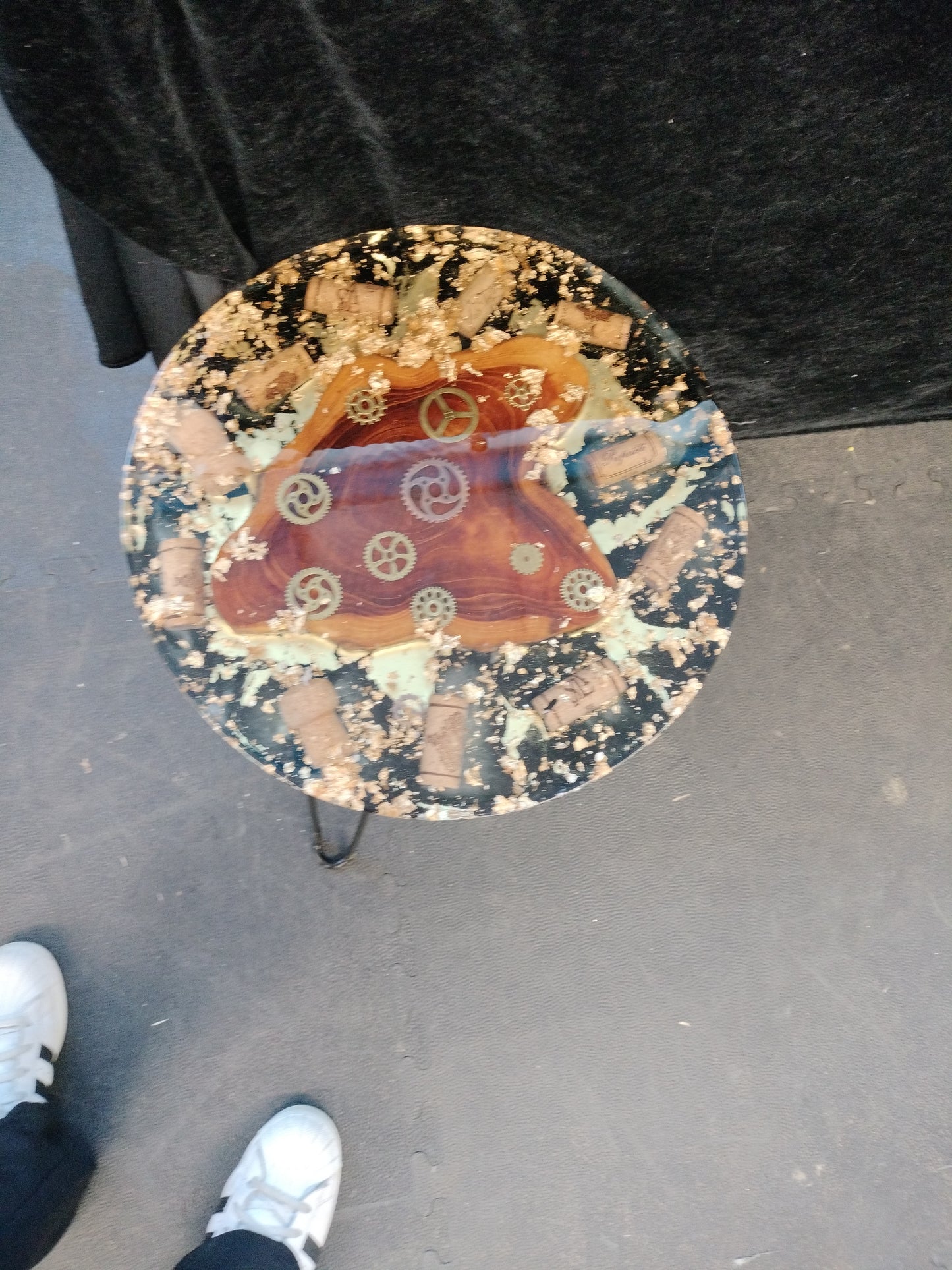 Table basse en résine époxy