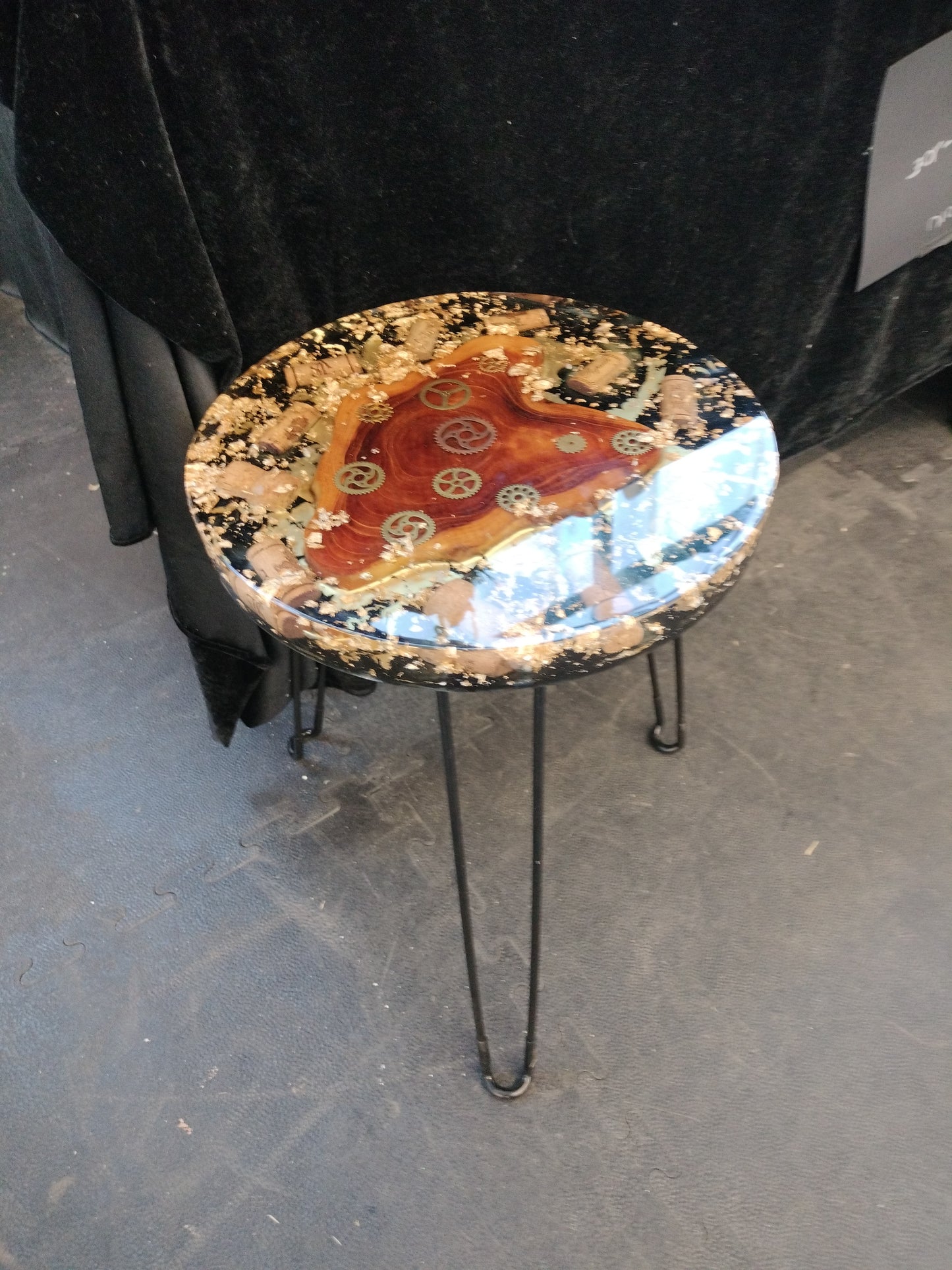 Table basse en résine époxy