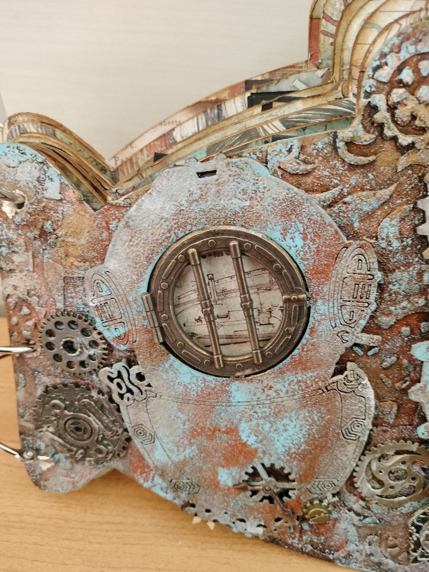 Album photos sous marin steampunk