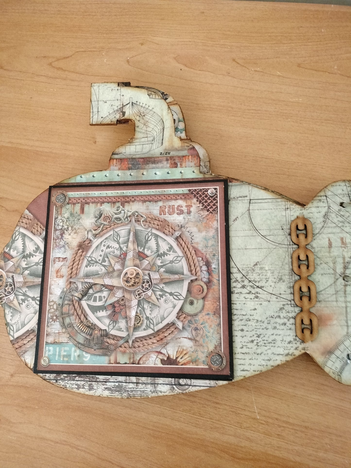 Album photos sous marin steampunk