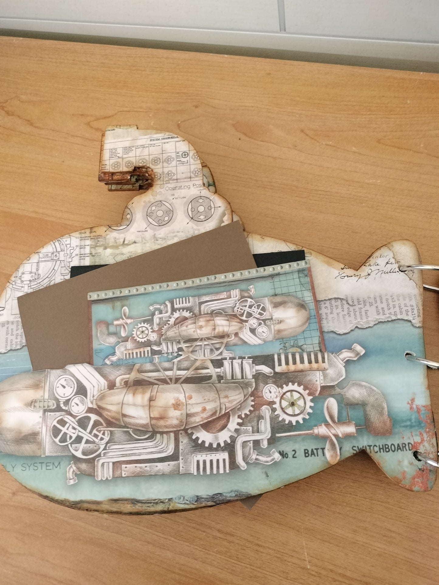 Album photos sous marin steampunk